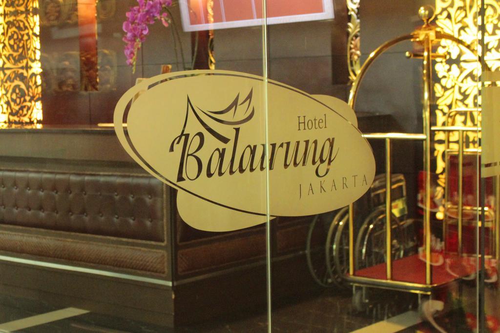 Horison Balairung Yakarta Exterior foto