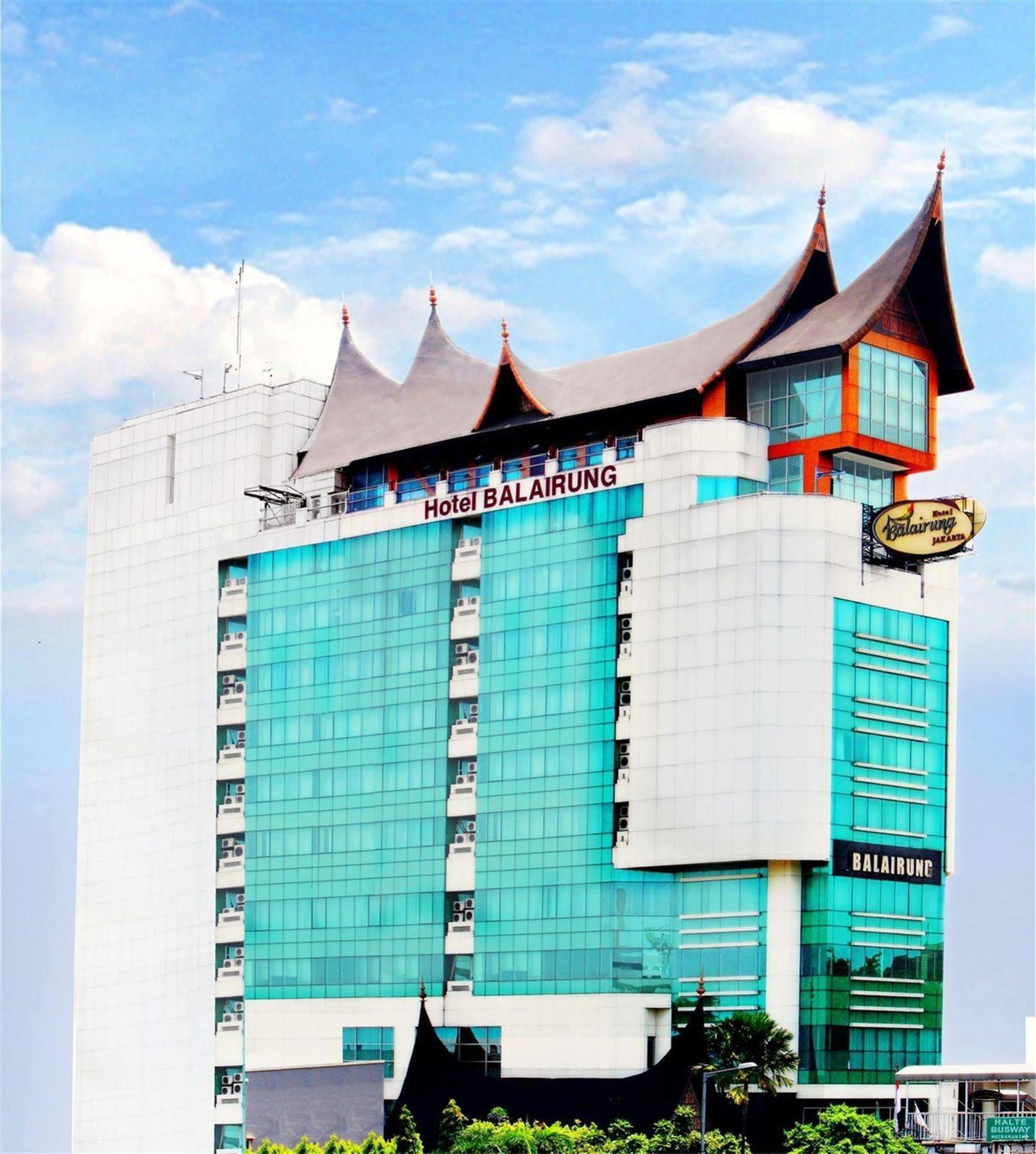 Horison Balairung Yakarta Exterior foto